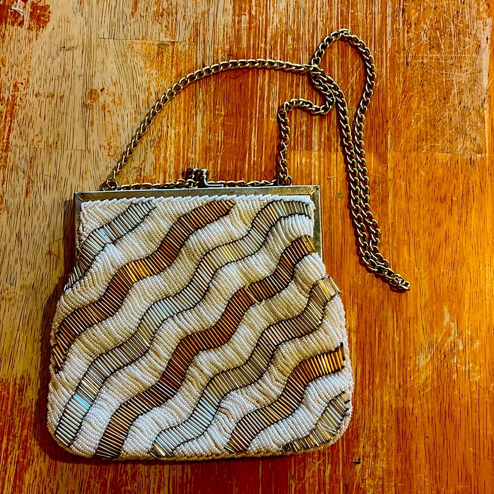 Vintage La Regale Purse with clasp